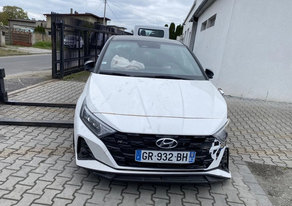 Hyundai i20 cena 35900 przebieg: 6325, rok produkcji 2023 z Łosice małe 92